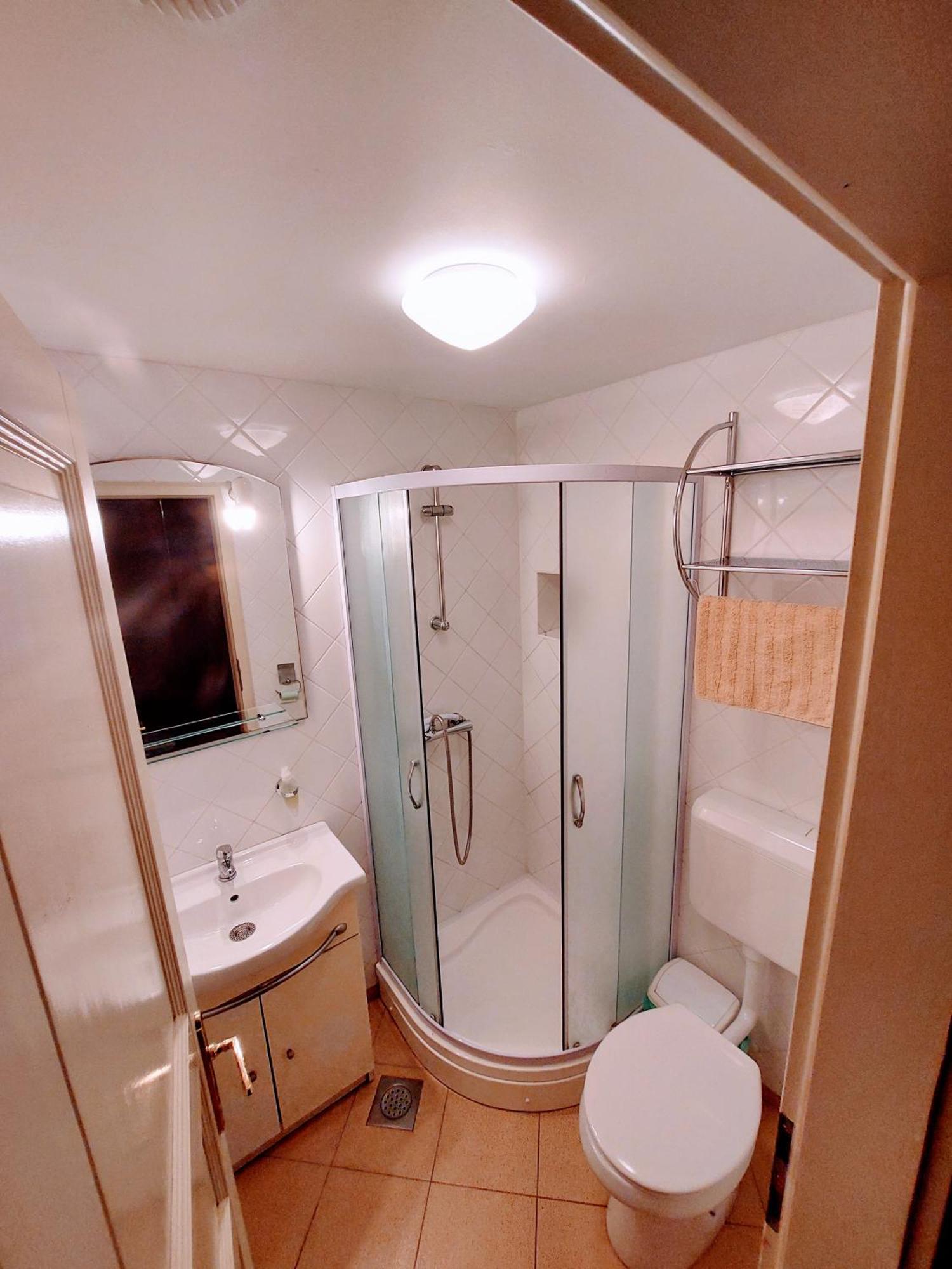 Apartment Valetovi Stanjel Room photo